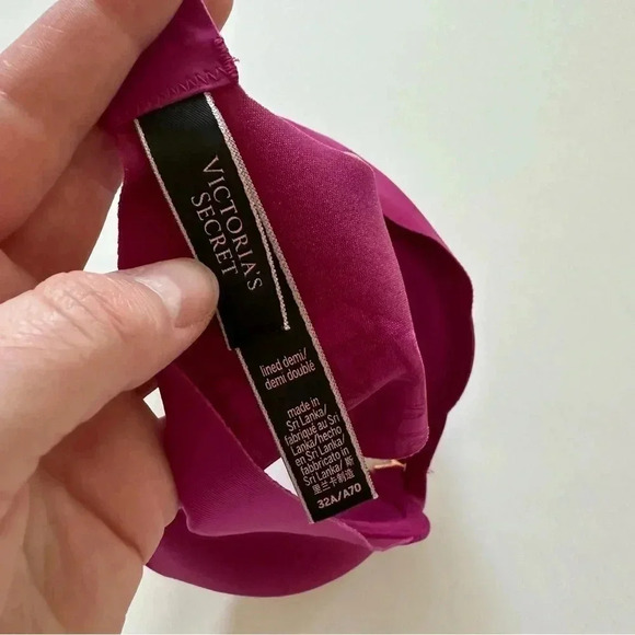 Victoria Secret Lined Demi Underwire Bra Padded Size 32A - Picture 5 of 5